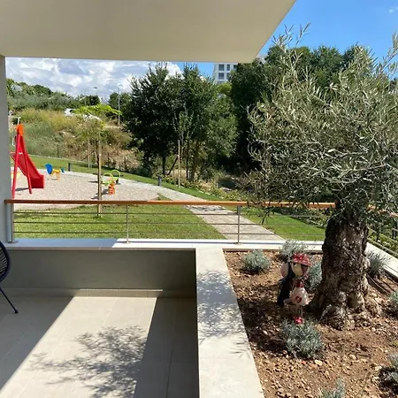 Apartment Olive Touch Apartment, Morska